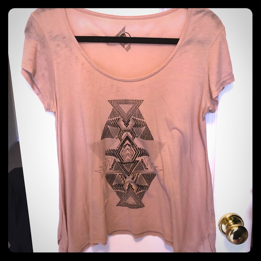 Graphic tee